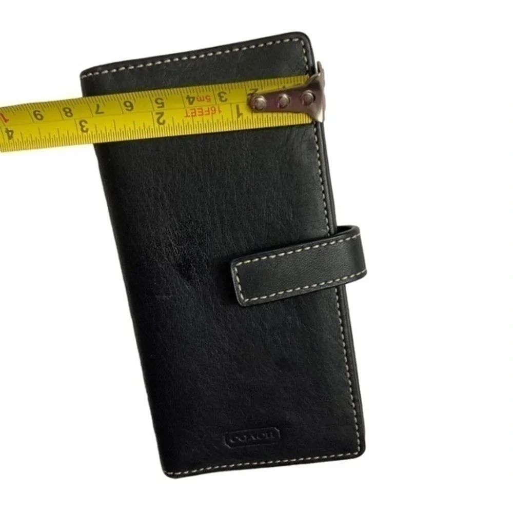 Coach vintage slim black glovetan leather wallet